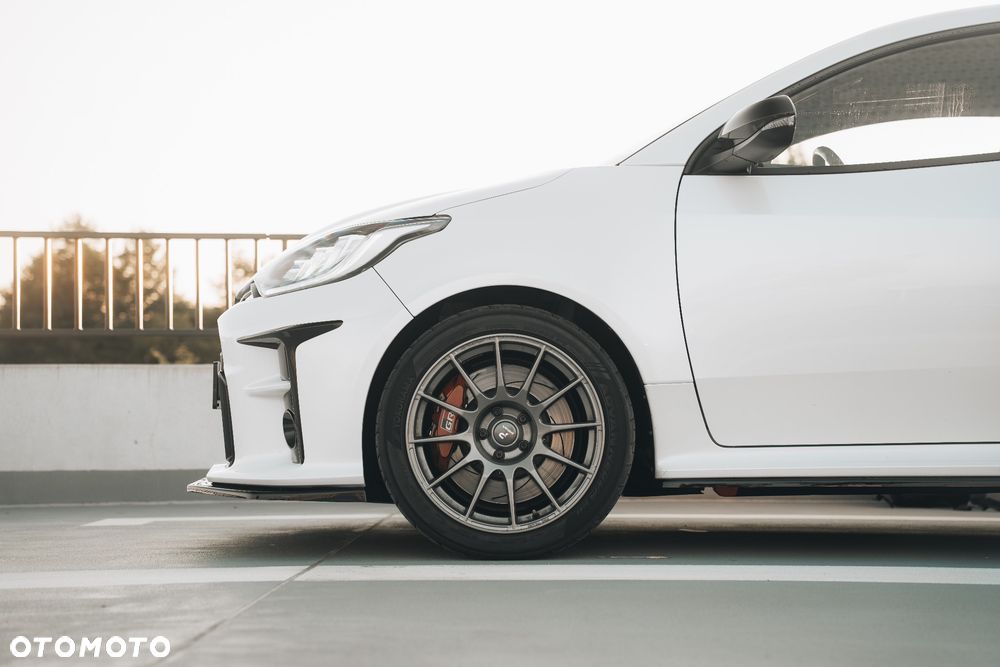 Toyota GR Yaris - 4