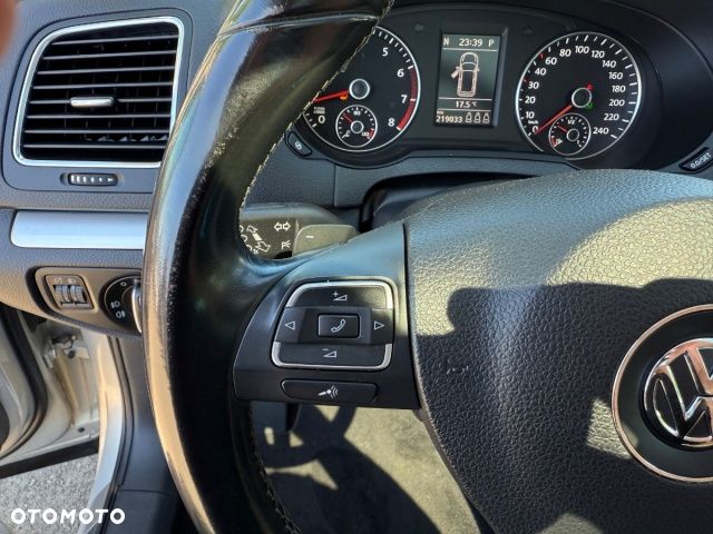 Volkswagen Sharan - 17