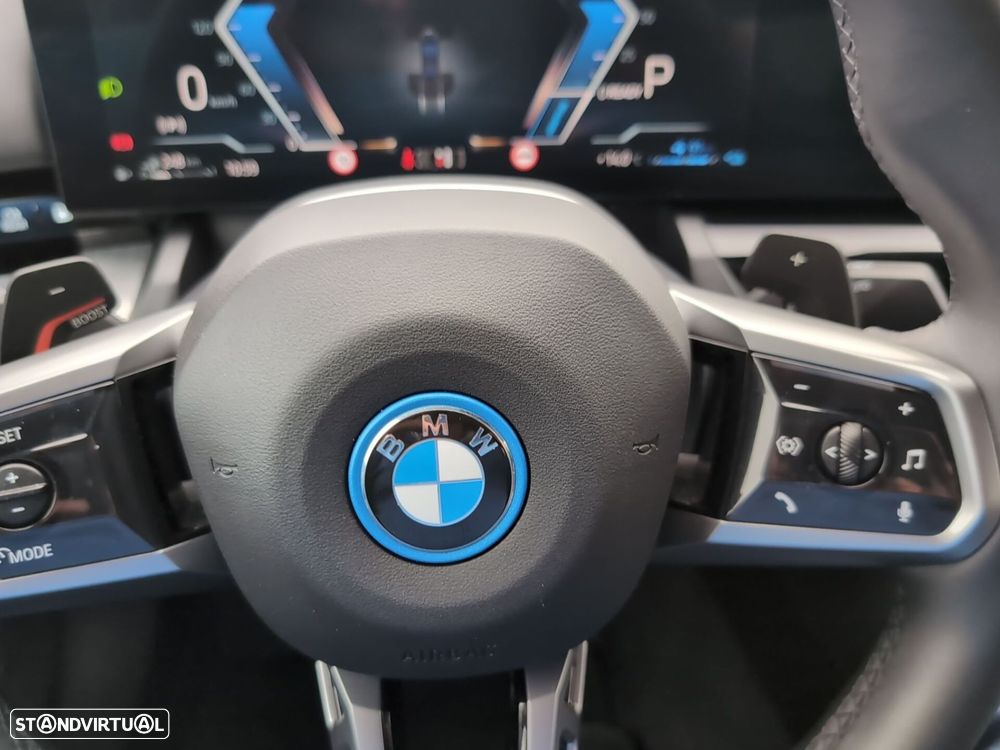 BMW 530 e Pack Desportivo M - 20