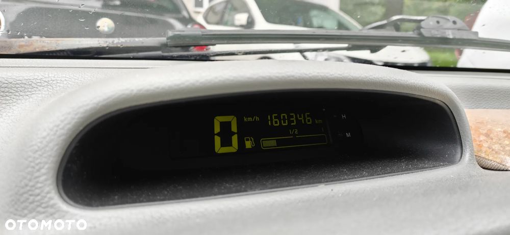 Renault Twingo 1.2 Authentique Helios - 12