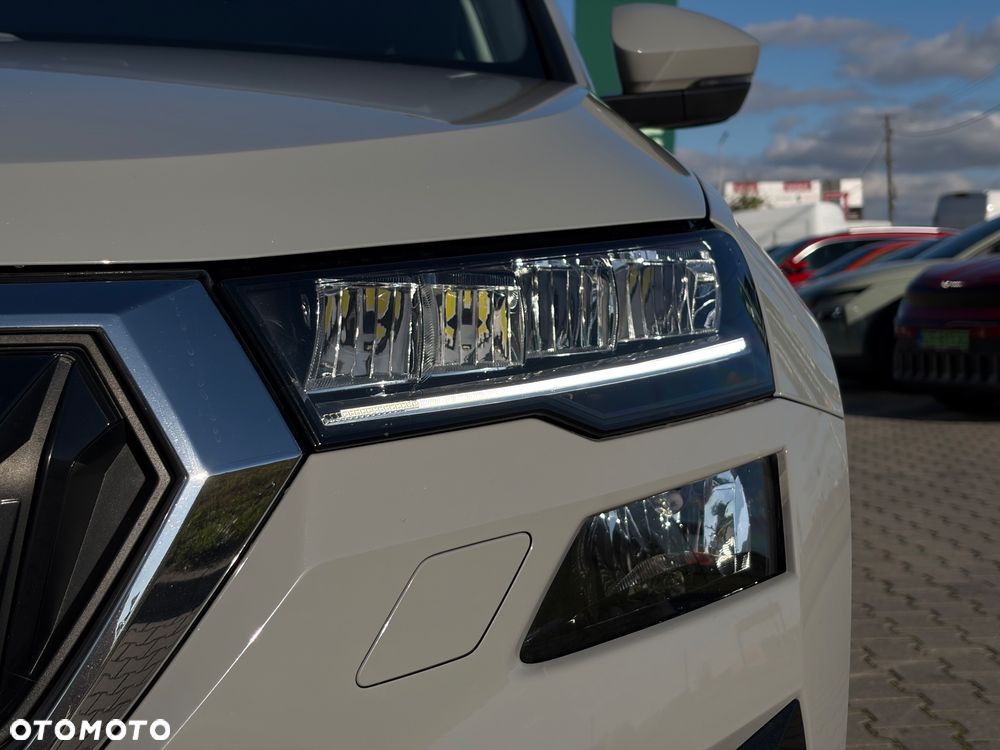 Skoda Karoq 1.5 TSI ACT GPF 4x2 Ambition - 31