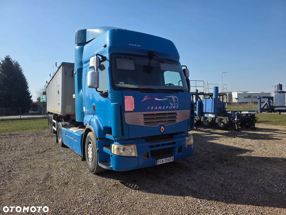 Renault Premium - 1