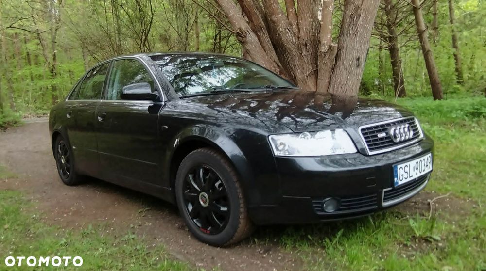 Audi A4 Limousine - 6