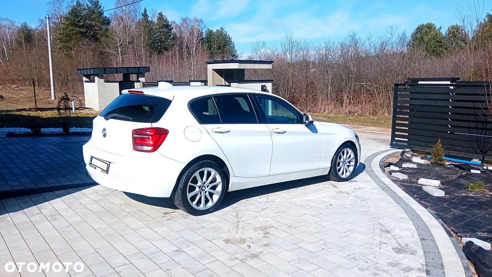 BMW Seria 1 114i - 13