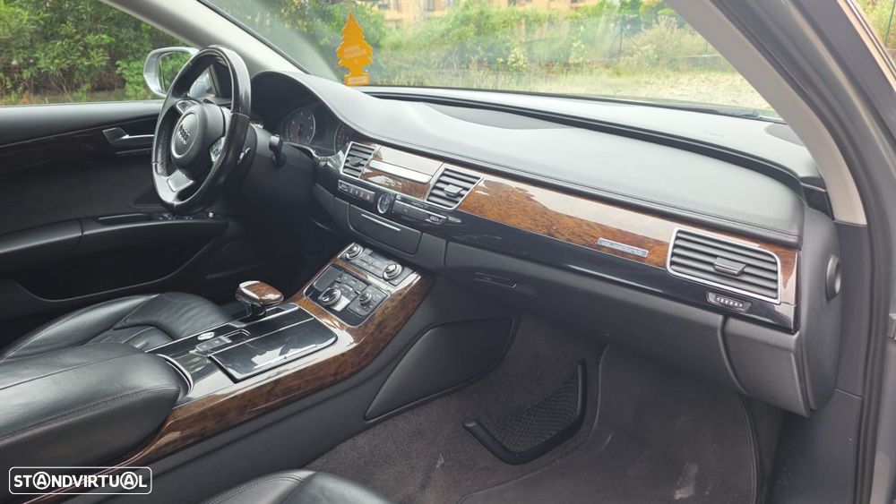 Audi A8 3.0 TDI DPF quattro tiptronic - 14