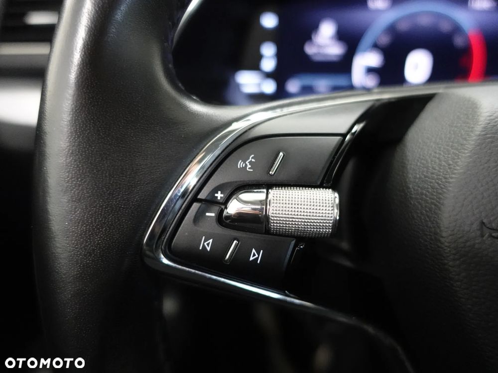 Skoda Superb 1.5 TSI ACT Ambition - 37