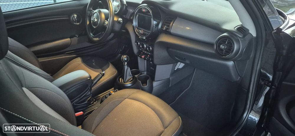 MINI 3 Portas Cooper D - 8