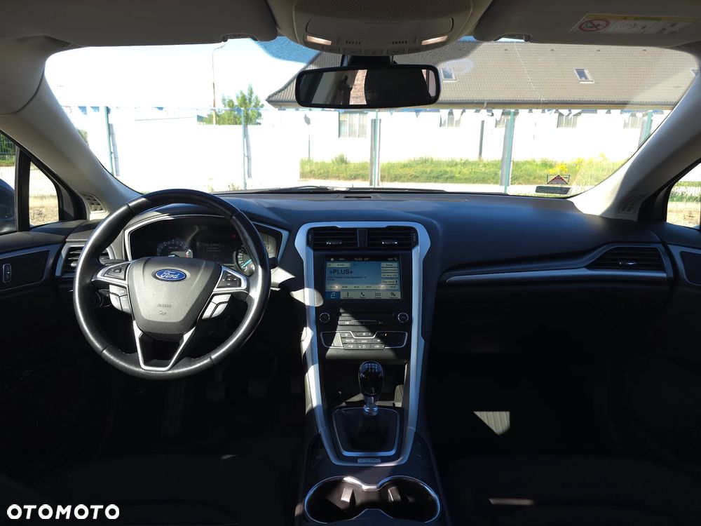 Ford Mondeo 1.5 EcoBoost Edition - 32