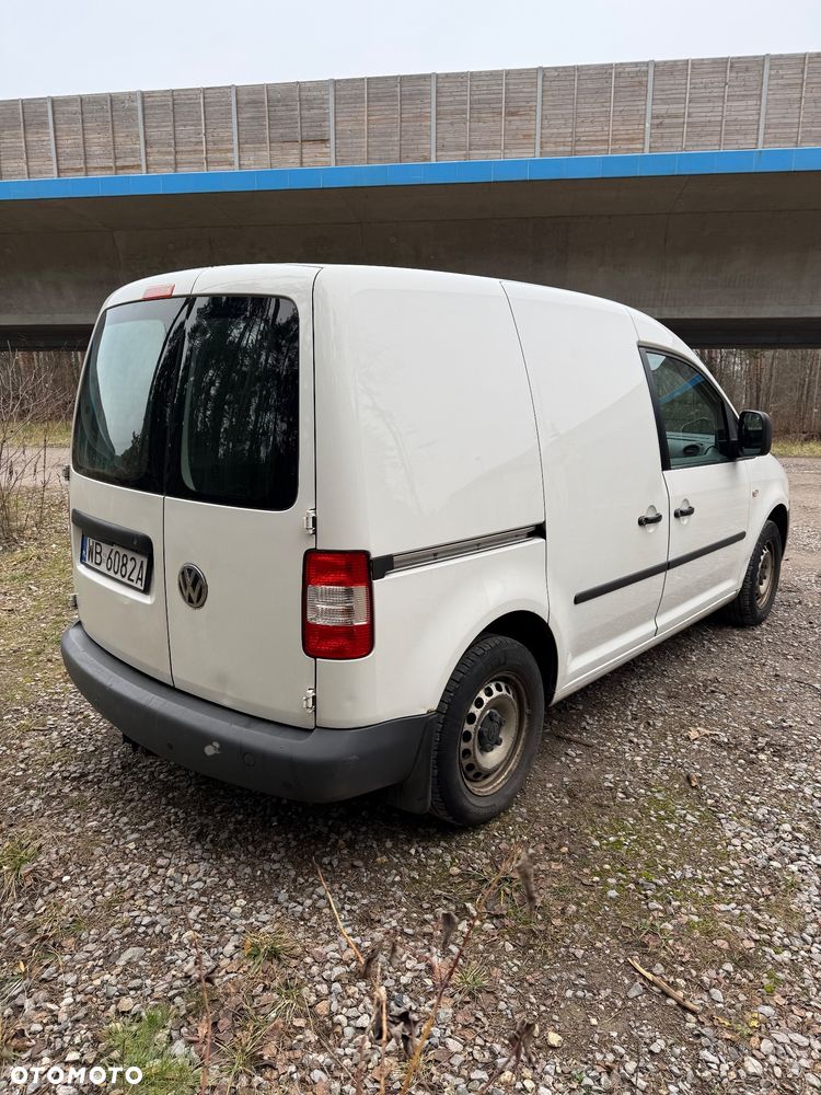 Volkswagen Caddy - 4