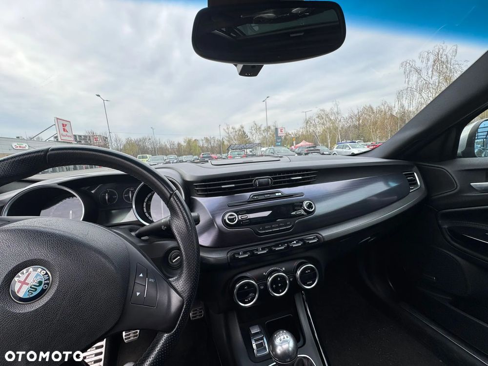 Alfa Romeo Giulietta - 5