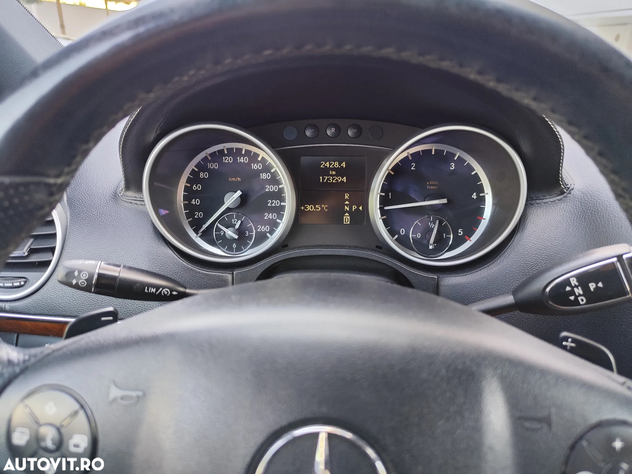 Mercedes-Benz ML 300 CDI BlueEfficiency Aut - 7