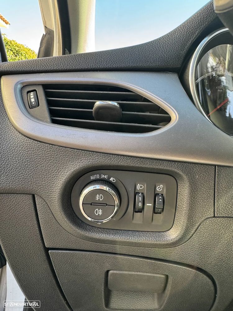 Opel Astra 1.6 CDTI Dynamic S/S - 15