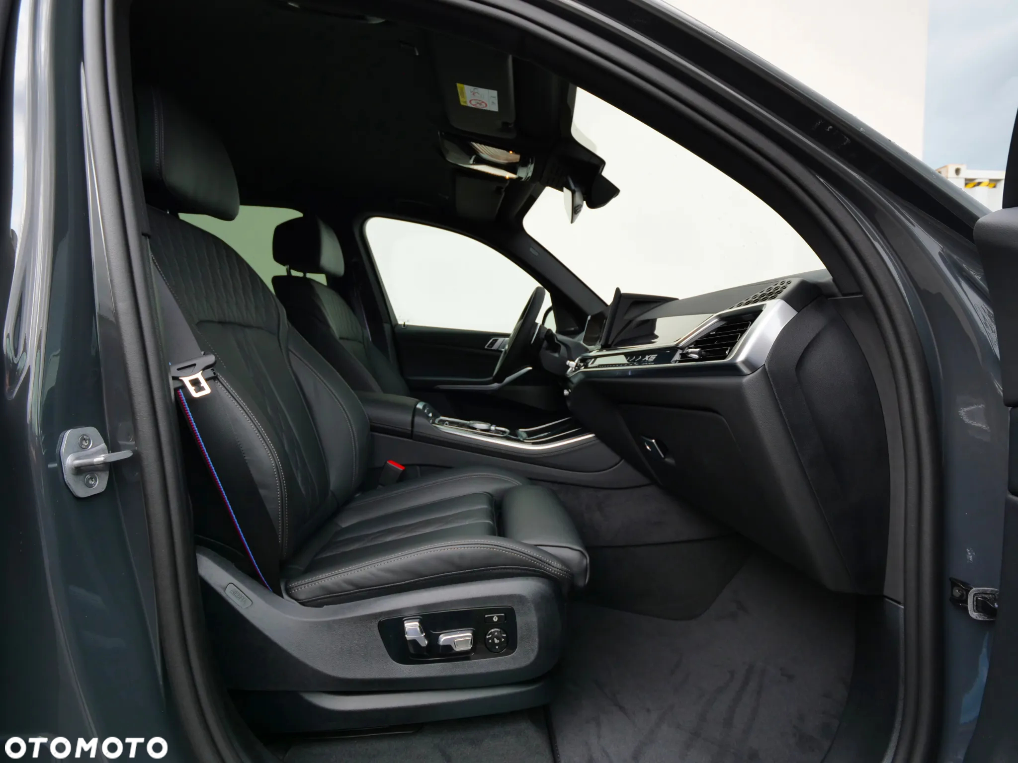 BMW X5 xDrive30d - 26