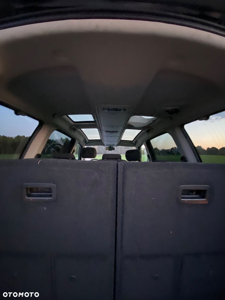 Ford Galaxy 2.0 TDCi Titanium - 22