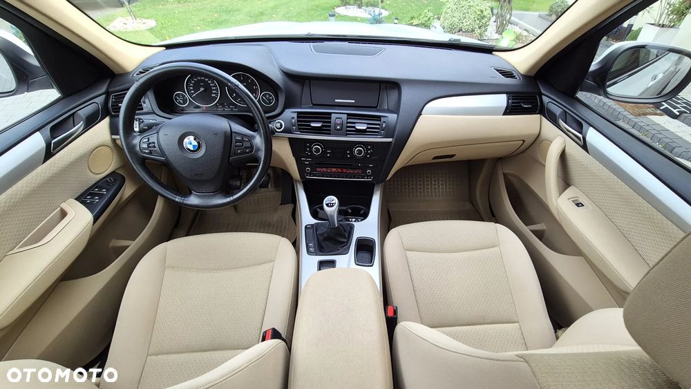 BMW X3 xDrive20d - 11