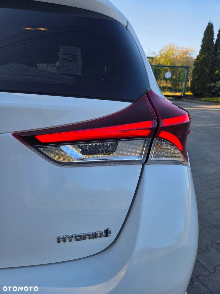 Toyota Auris - 11