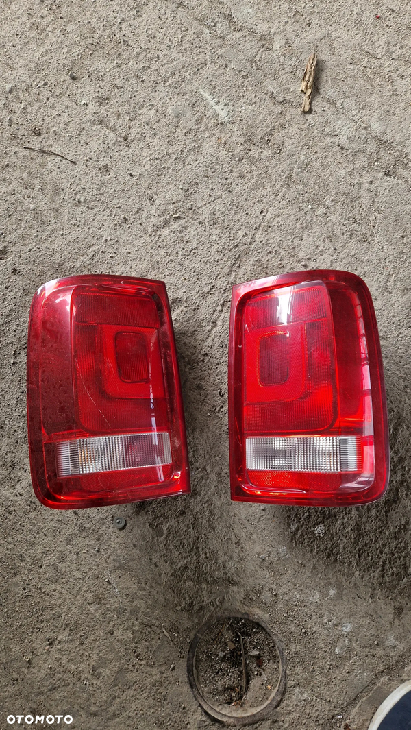 Lampy tylne VW Amarok