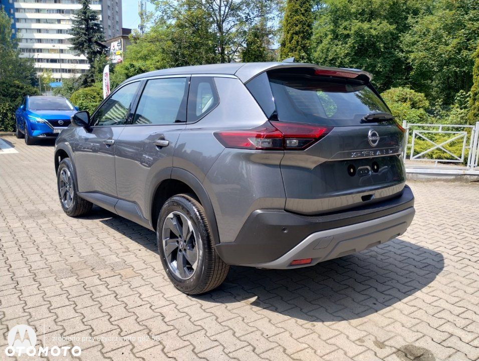 Nissan X-Trail - 2