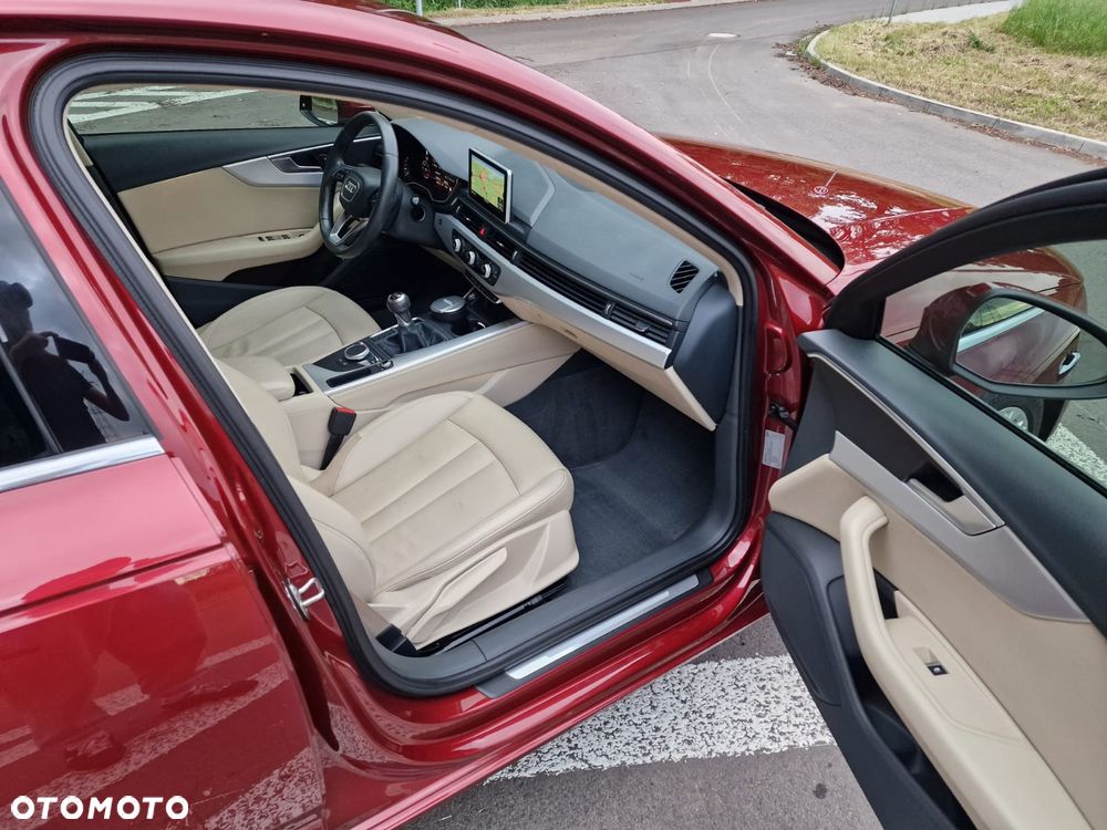 Audi A4 Limousine - 4