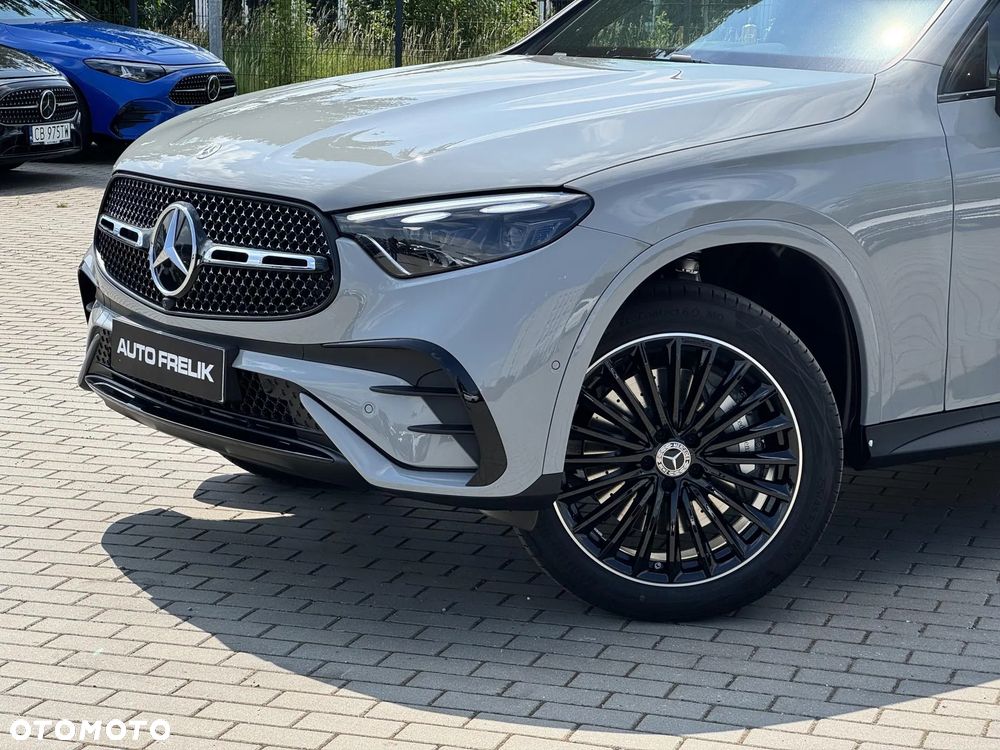 Mercedes-Benz GLC 300 de PHEV 4-Matic AMG Line - 9