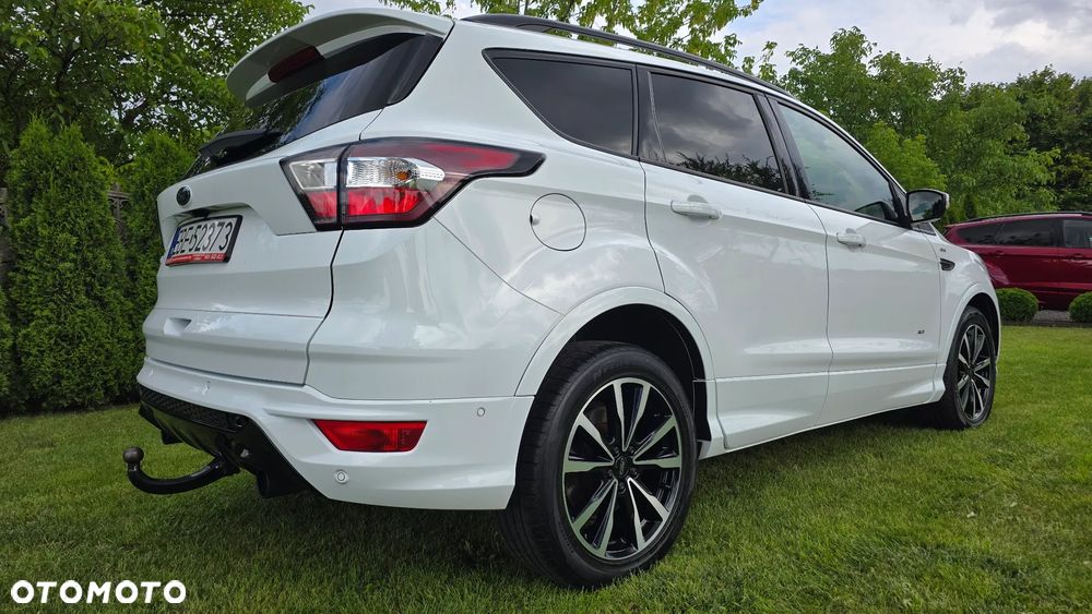 Ford Kuga 2.0 TDCi 4x4 ST-Line - 12