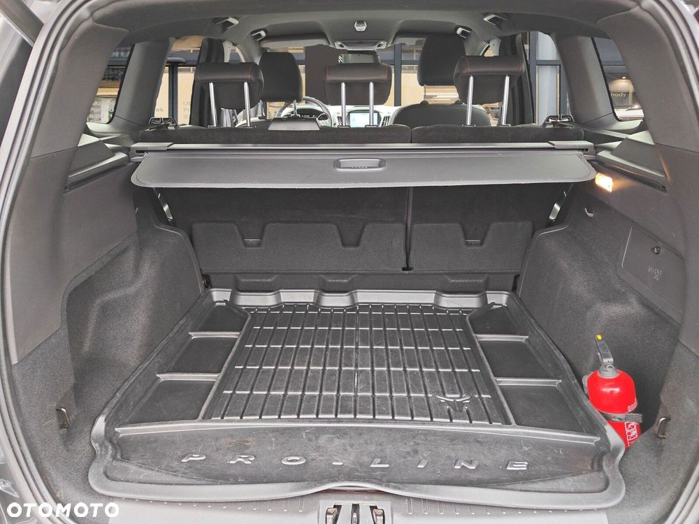 Ford Kuga 2.0 TDCi AWD ST-Line - 18