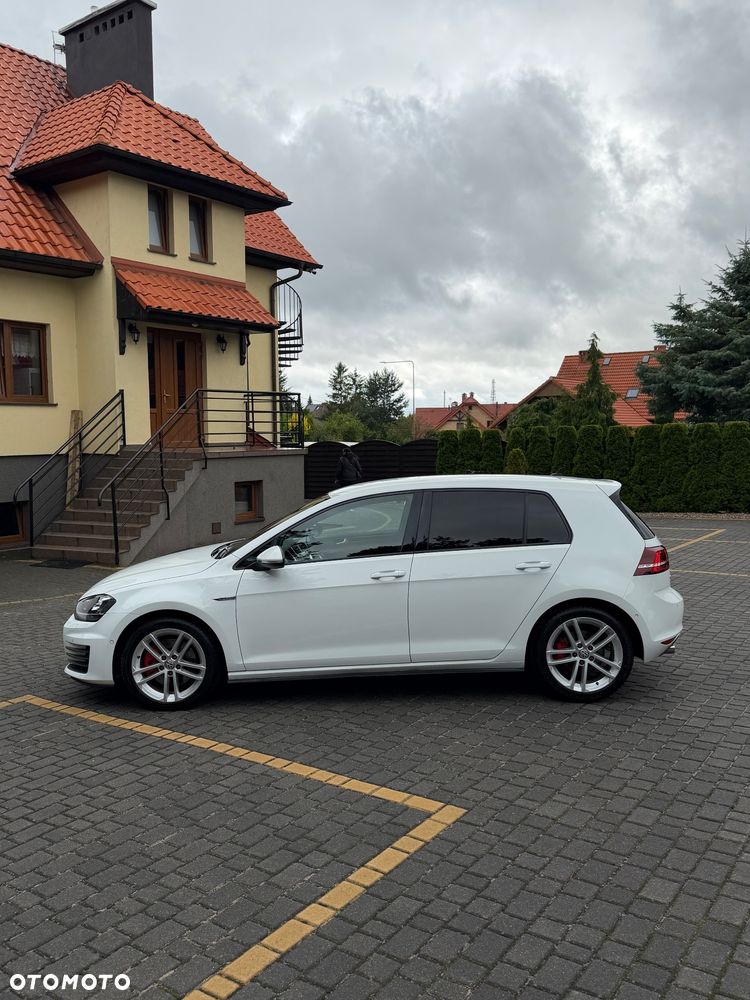 Volkswagen Golf 2.0 TDI BMT GTD - 14