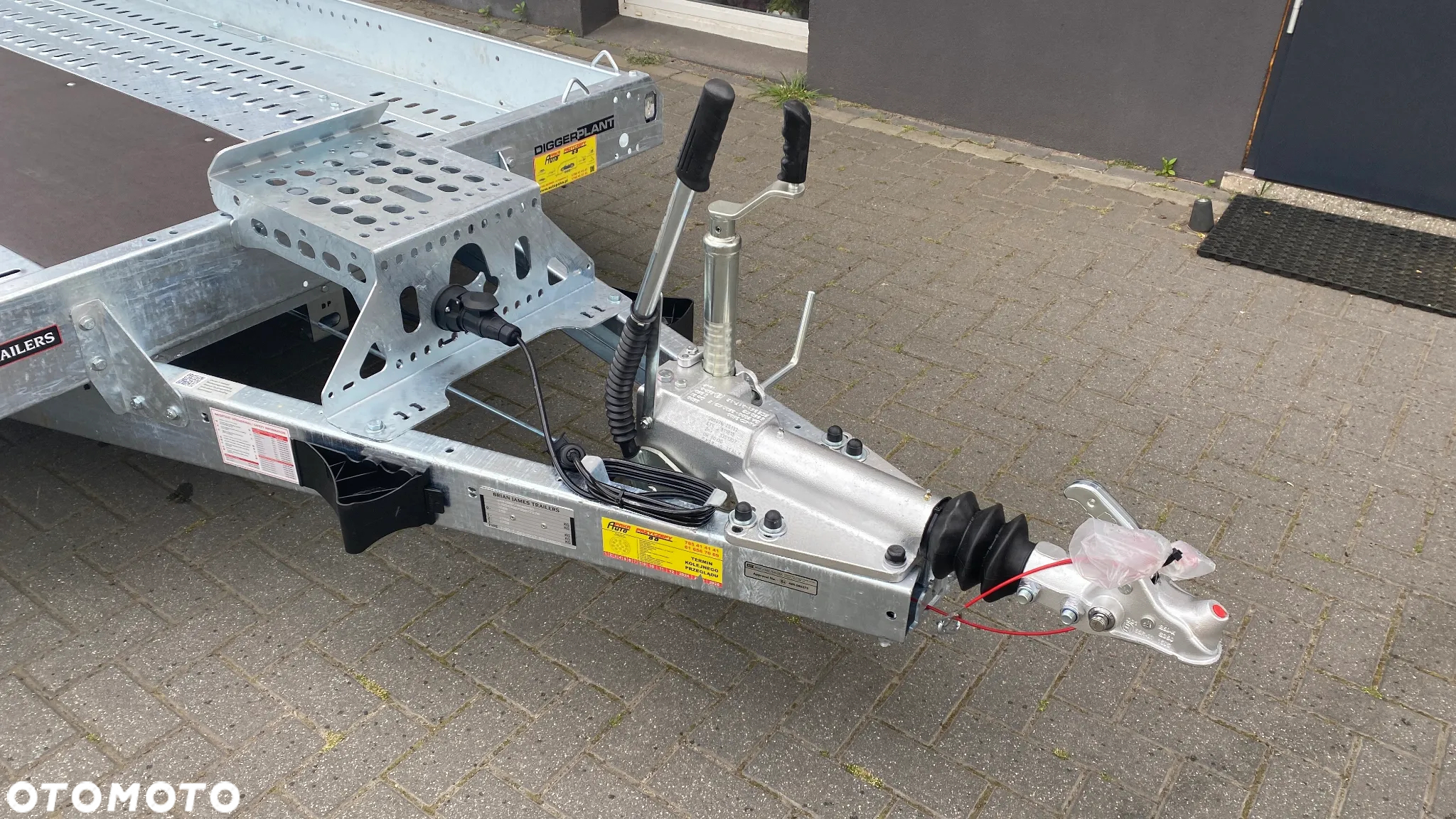 Brian James Trailers Digger Plant 2, 370X170 CM, DMC 3500 KG, z najazdami stalowymi 162 CM - 3