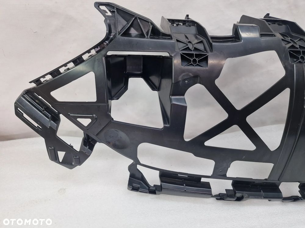 MERCEDES EQE W295 AMG WSPORNIK / STELAŻ POD ATRAPE / GRILL PRZEDNI PRZÓD + RAMKA RADARU , NR A2958883100 + A2978887300 , BARDZO ŁADNY , NIEUSZKODZONY , NR AUKCJI GL719 - 2