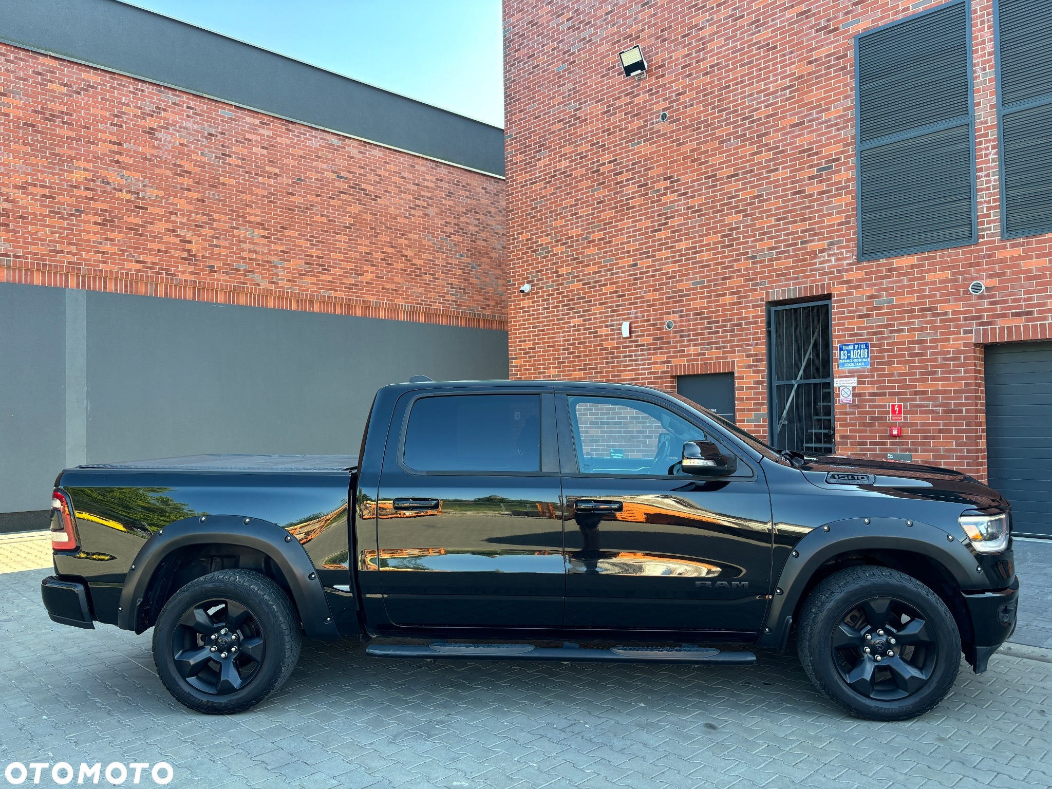 Dodge RAM 1500 5.7 4x4 - 3