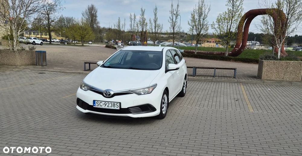 Toyota Auris 1.4 D-4D Active - 7