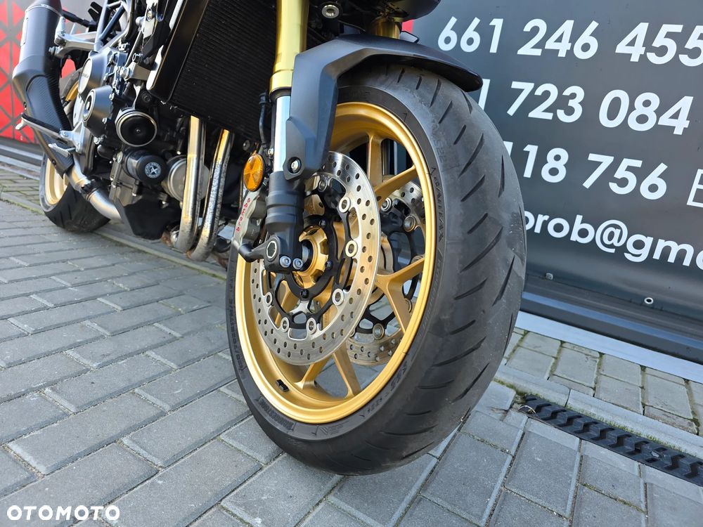 Honda Hornet - 29
