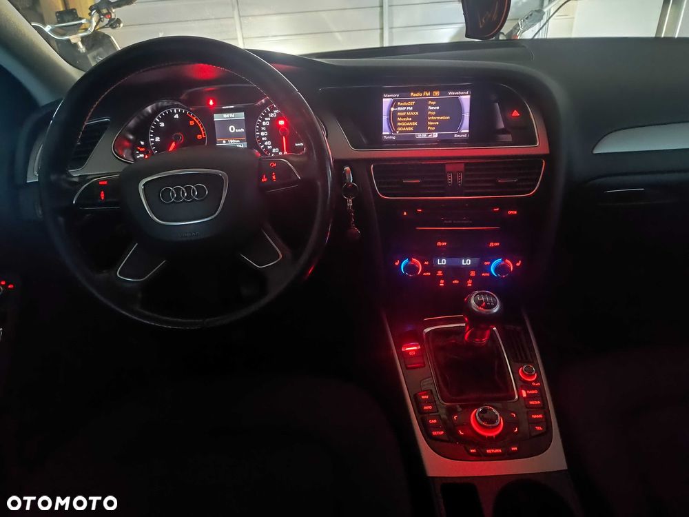Audi A4 Avant - 8