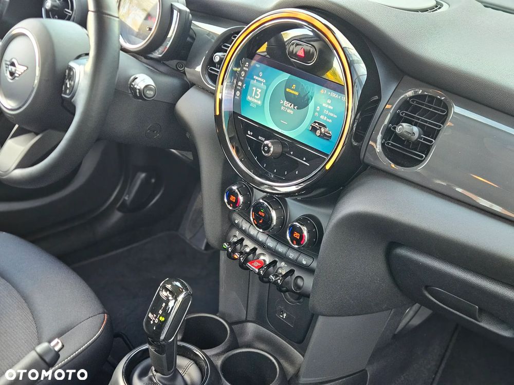 MINI Cooper Classic Trim - 21