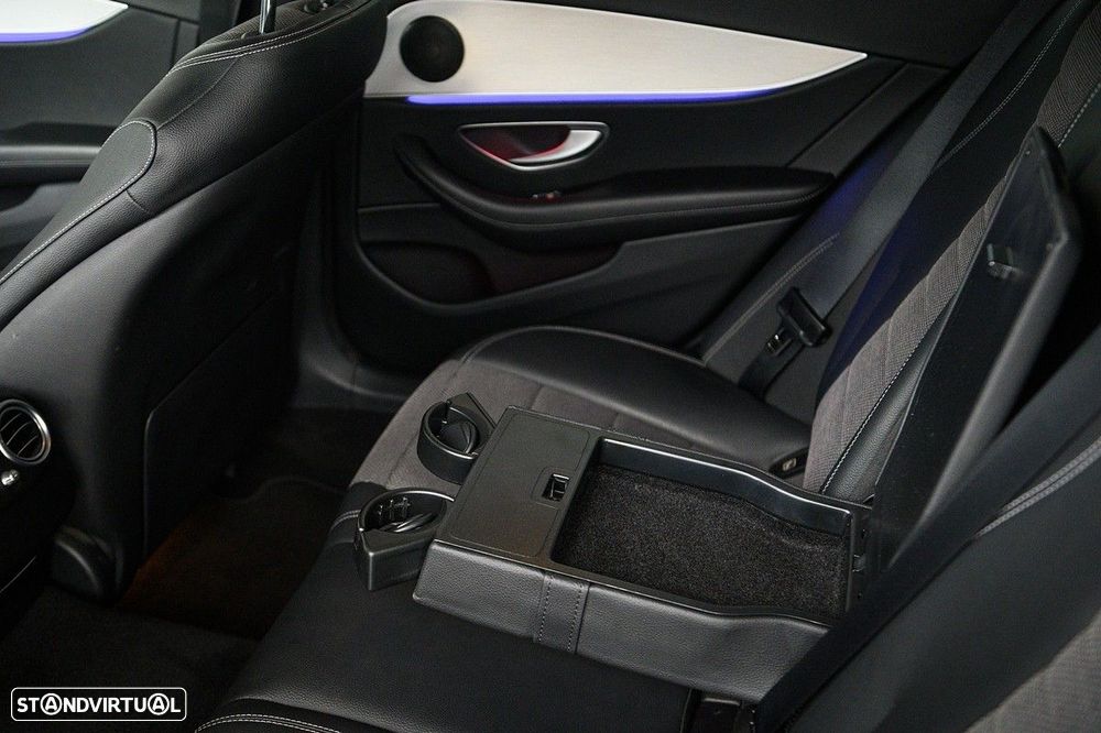 Mercedes-Benz E 300 de Avantgarde - 40