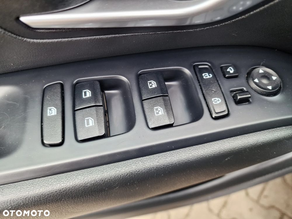 Hyundai Tucson 1.6 CRDi 48V-Hybrid 2WD DCT Select - 21