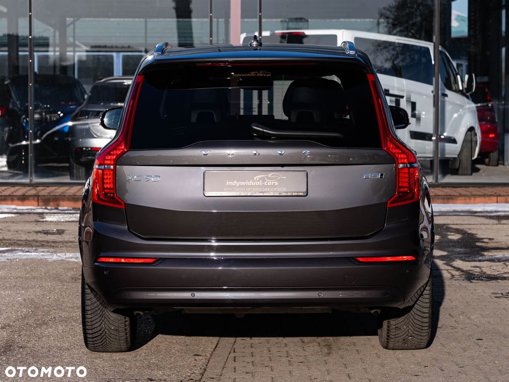 Volvo XC 90 - 18