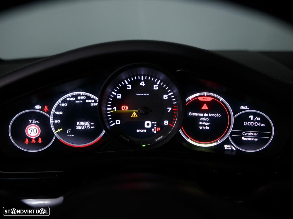 Porsche Panamera Sport Turismo 4S E-Hybrid - 27