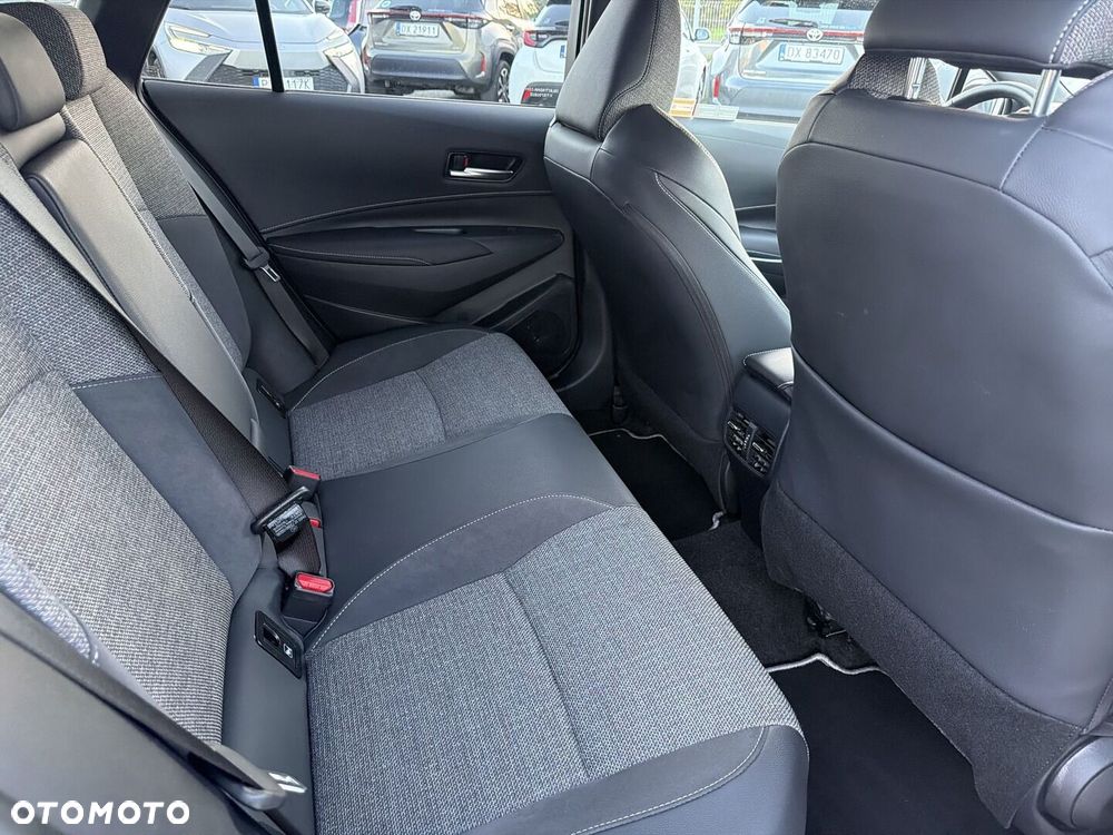 Toyota Corolla 1.8 Hybrid Style - 10