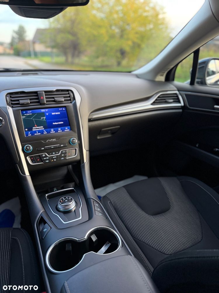 Ford Mondeo 2.0 EcoBlue Titanium - 20