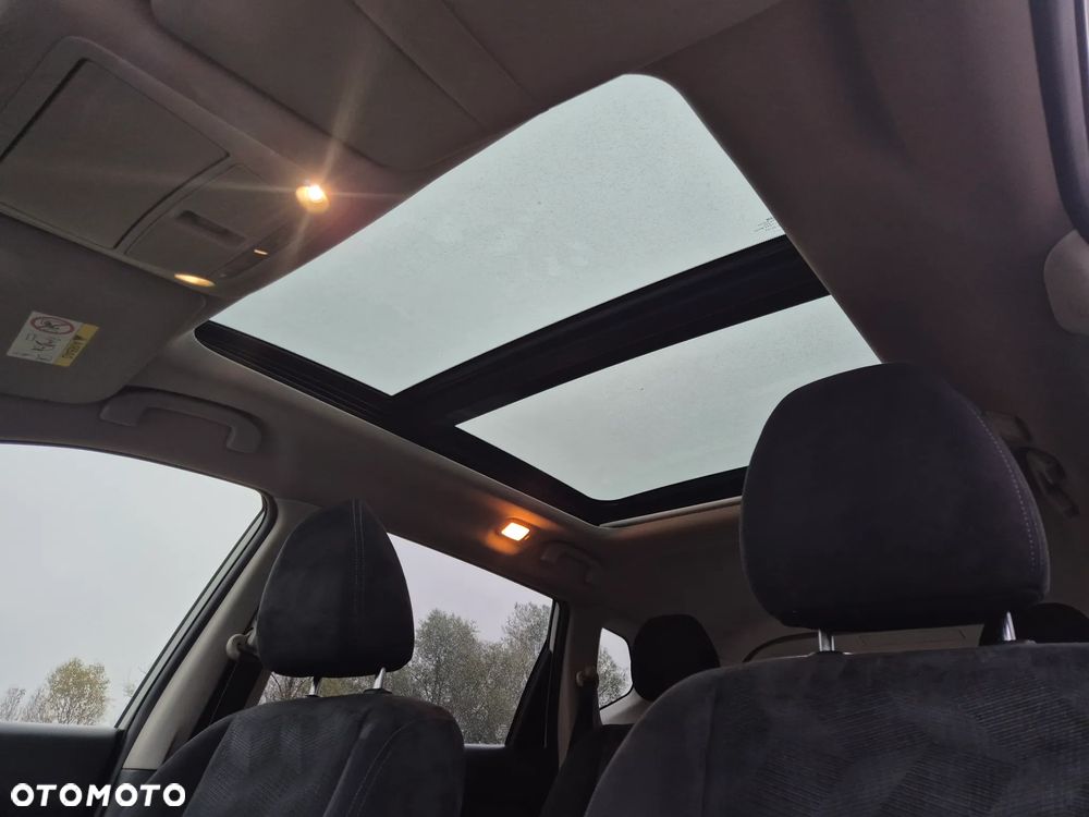 Nissan X-Trail 1.6 DIG-T Tekna 2WD 7os - 34