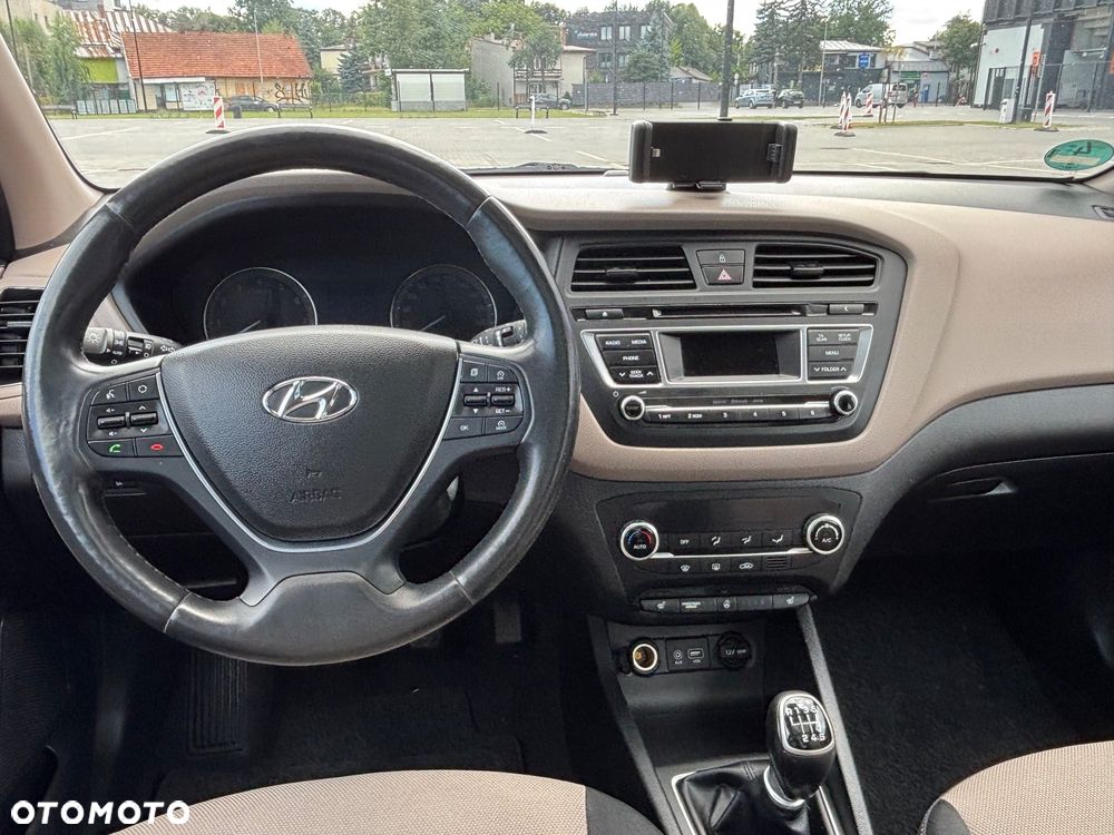 Hyundai i20 1.4 Style - 16