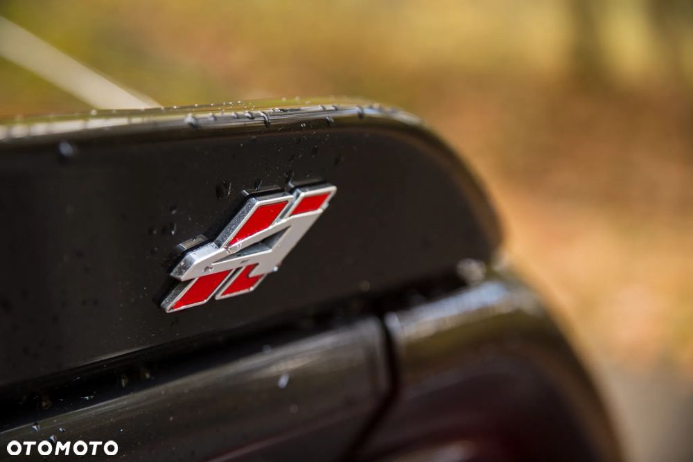 Dodge Challenger - 11