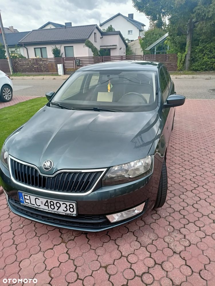 Skoda RAPID 1.2 Active Max - 2
