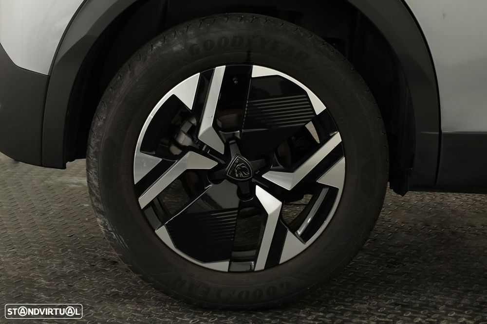 Peugeot 2008 1.2 PureTech Allure - 5