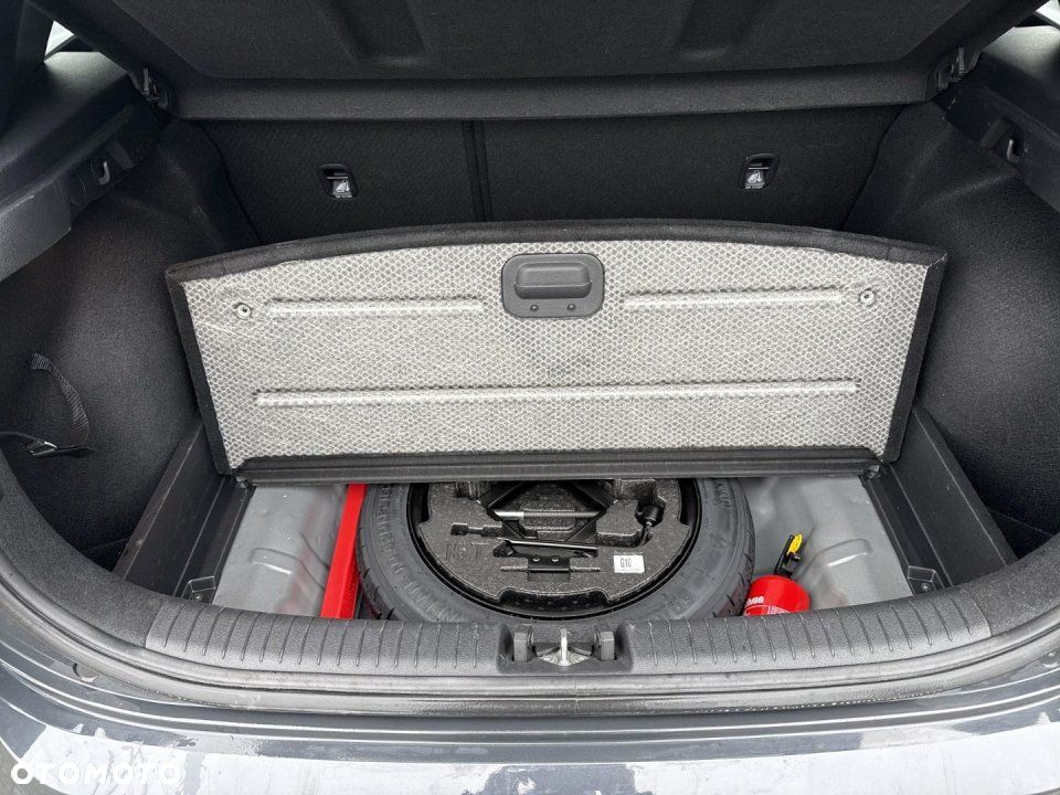Kia Ceed - 22