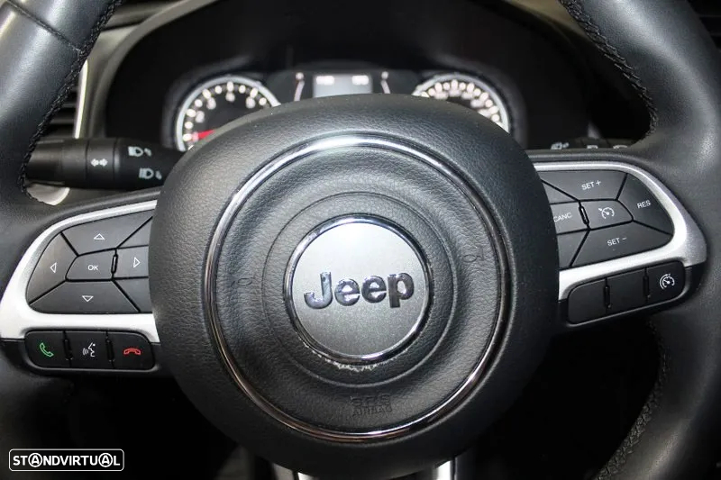 Jeep Renegade 1.0 T Longitude - 16