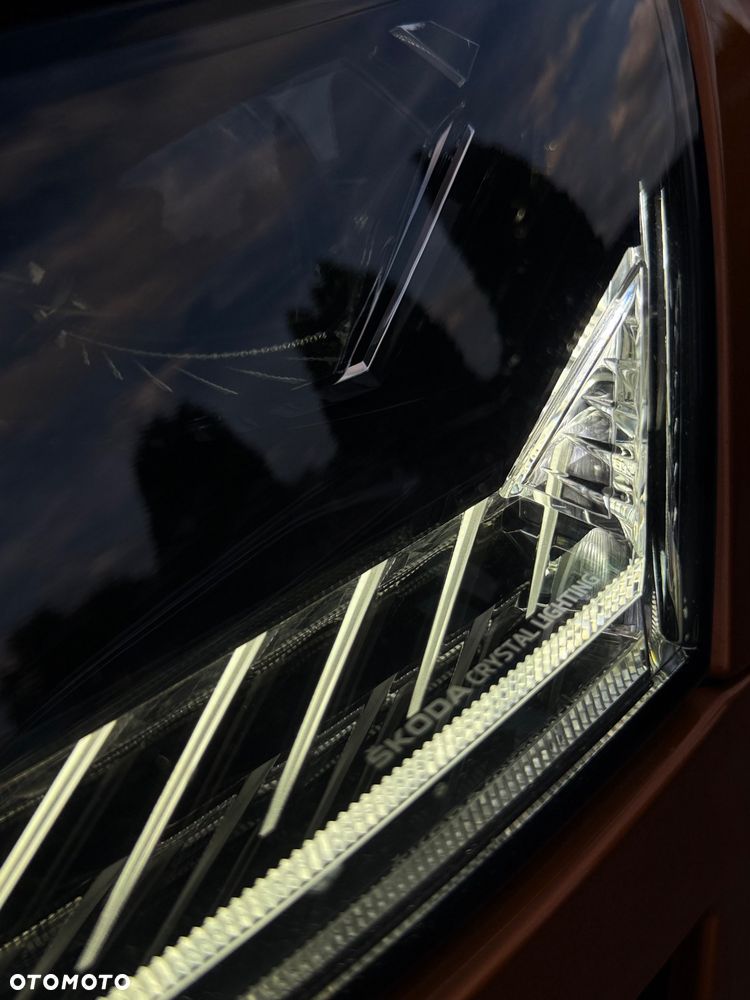 Skoda Karoq 2.0 TDI SCR 4x4 Style DSG - 38