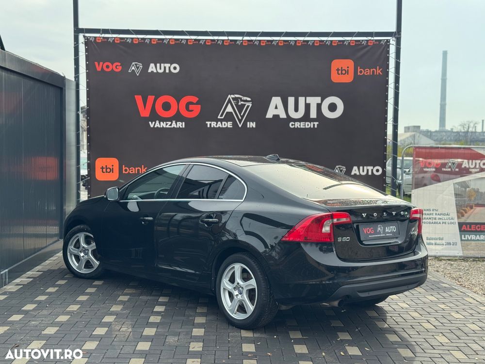 Volvo S60 DRIVe Start-Stop Momentum - 4