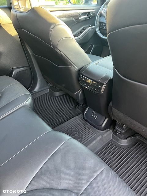 Toyota Highlander 2.5 Hybrid Executive - 2